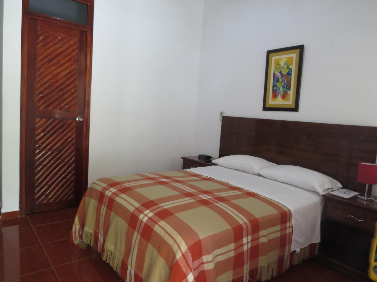 La Choza Bungalows Tambo Grande Eksteriør bilde