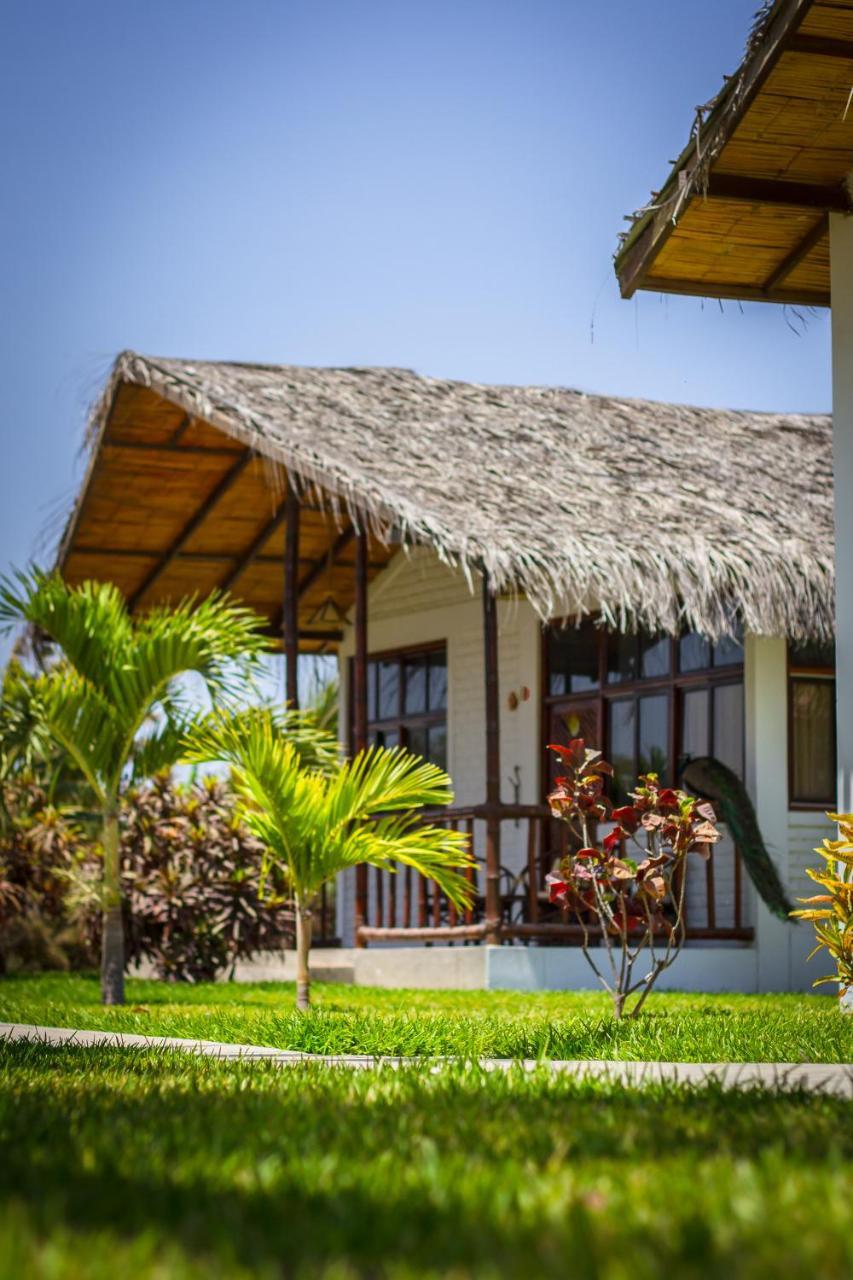 La Choza Bungalows Tambo Grande Eksteriør bilde